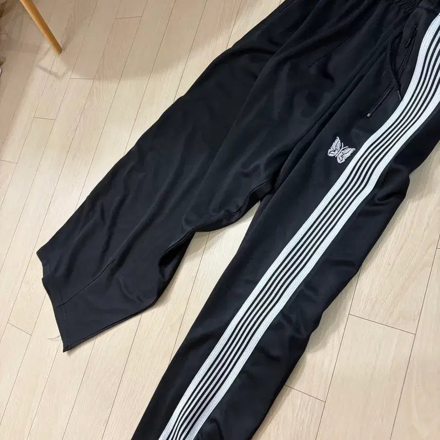 [BUNJANG] Needles Black Track Pants / 니들스 블랙 트랙 팬츠