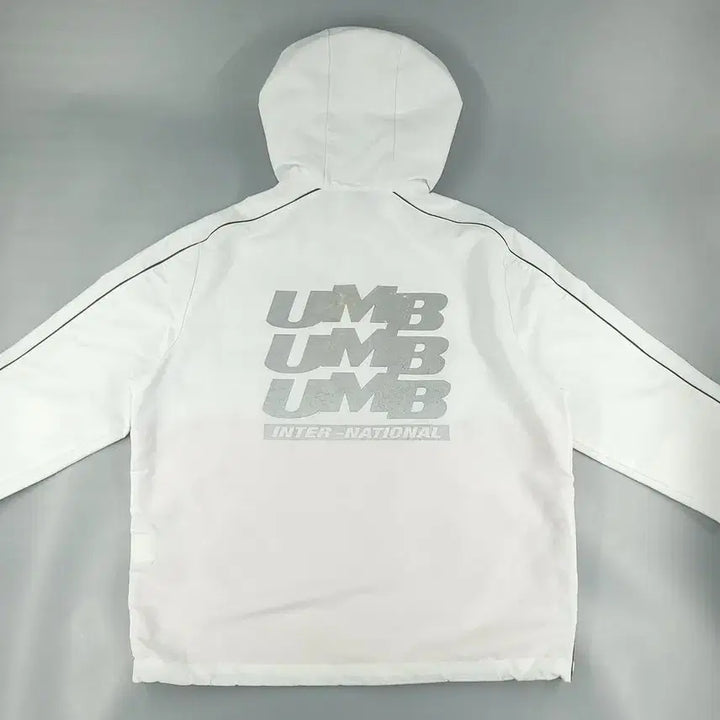 [BUNJANG] Umbro Raglan Reflective Tape Jacket / 엄브로 화이트 오렌지 블랙 배색 로고 리플렉티브 레글런 캥거루포켓 테이프
