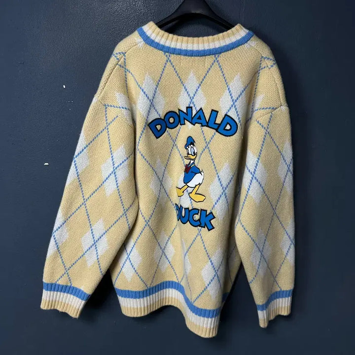 [BUNJANG] Stylenanda Disney Argyle Check Knit Top / free 스타일난다 디즈니 아가일체크 니트