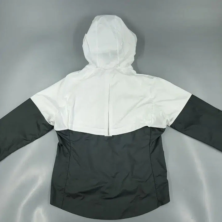 [BUNJANG] Nike Futura Logo Raglan Lightweight Windbreaker Jacket / 나이키 화이트 블랙 배색 퓨추라로고 레글런 이너메쉬 후드 경량 바람막이