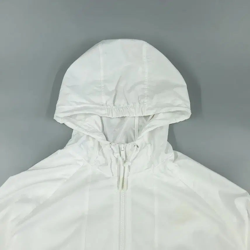 [BUNJANG] Nike Futura Logo Raglan Lightweight Windbreaker Jacket / 나이키 화이트 블랙 배색 퓨추라로고 레글런 이너메쉬 후드 경량 바람막이