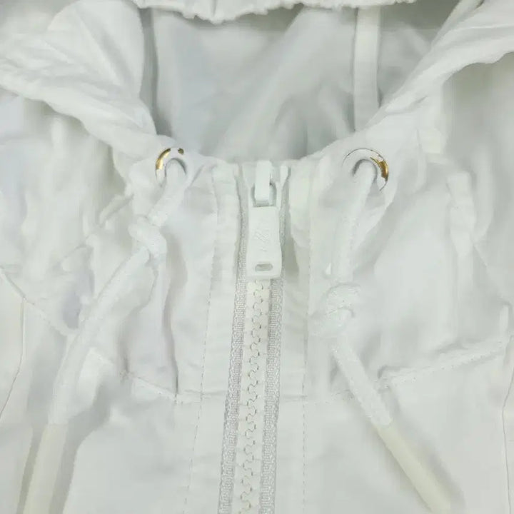 [BUNJANG] Nike Futura Logo Raglan Lightweight Windbreaker Jacket / 나이키 화이트 블랙 배색 퓨추라로고 레글런 이너메쉬 후드 경량 바람막이