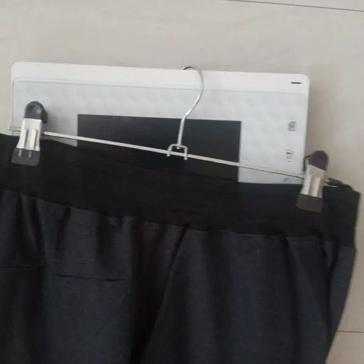 [BUNJANG] National Geographic Jogger Pants Charcoal Gray (L) / 내셔널지오그래픽 춘추용 조거 면바지 L 새상품 차콜그레이색