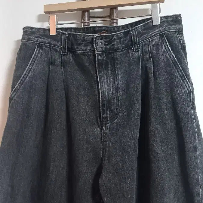 [BUNJANG] Unisex Dark Gray Wide Jeans / 남녀공용 다크그레이진 와이드 바지 34ㅡ35인치