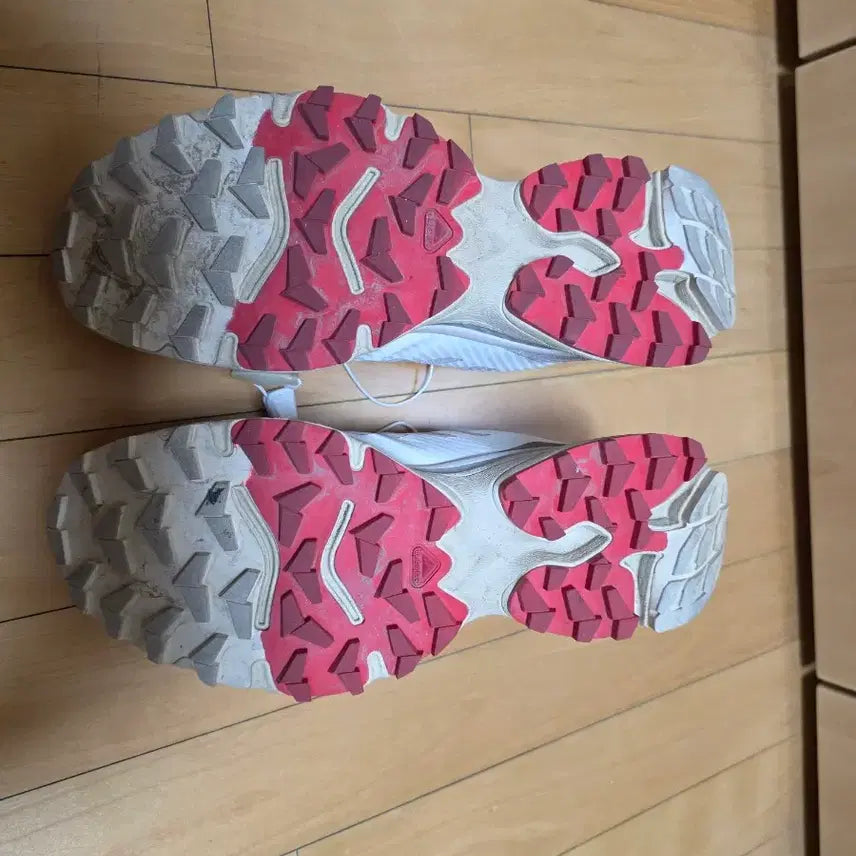 [SOLD OUT] 살로몬 XT-4 OG 바닐라아이스 265