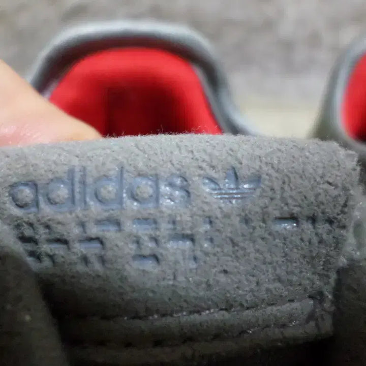 [BUNJANG] Adidas Night Jogger Kids&