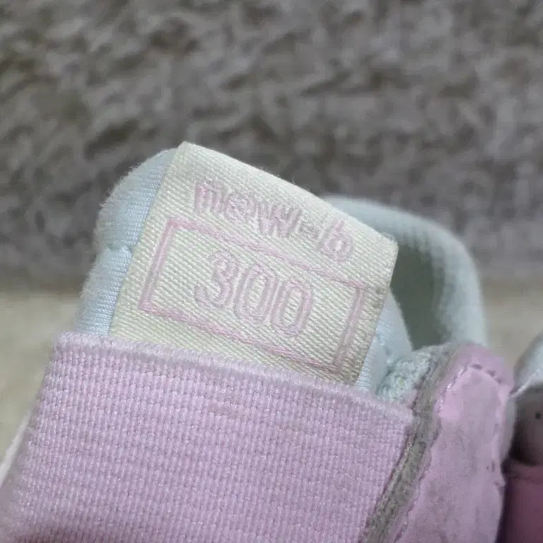 [BUNJANG] New Balance 300 Pink Kids&