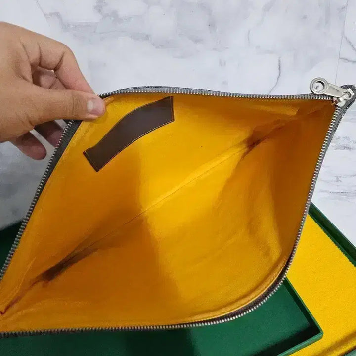 [SOLD OUT] 고야드 클러치백 그레이 Gm