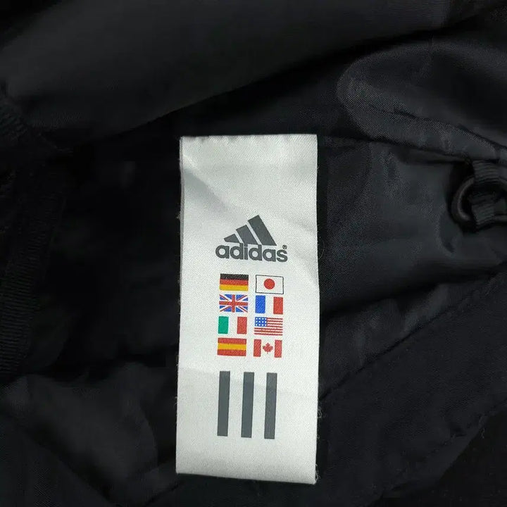 [BUNJANG] Adidas Black White Logo Climaproof Outdoor Jacket / 아디다스 블랙 화이트 로고 체스트포켓 클라이마프루프 고프코어 아웃도어 나
