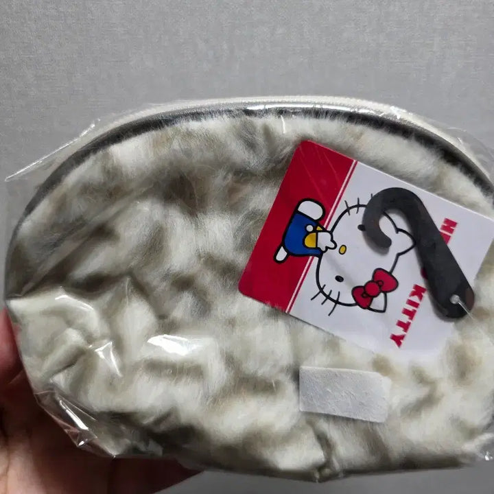 [BUNJANG] Aville Kitty Leopard Print Pouch / 아베일 키티 호피 파우치
