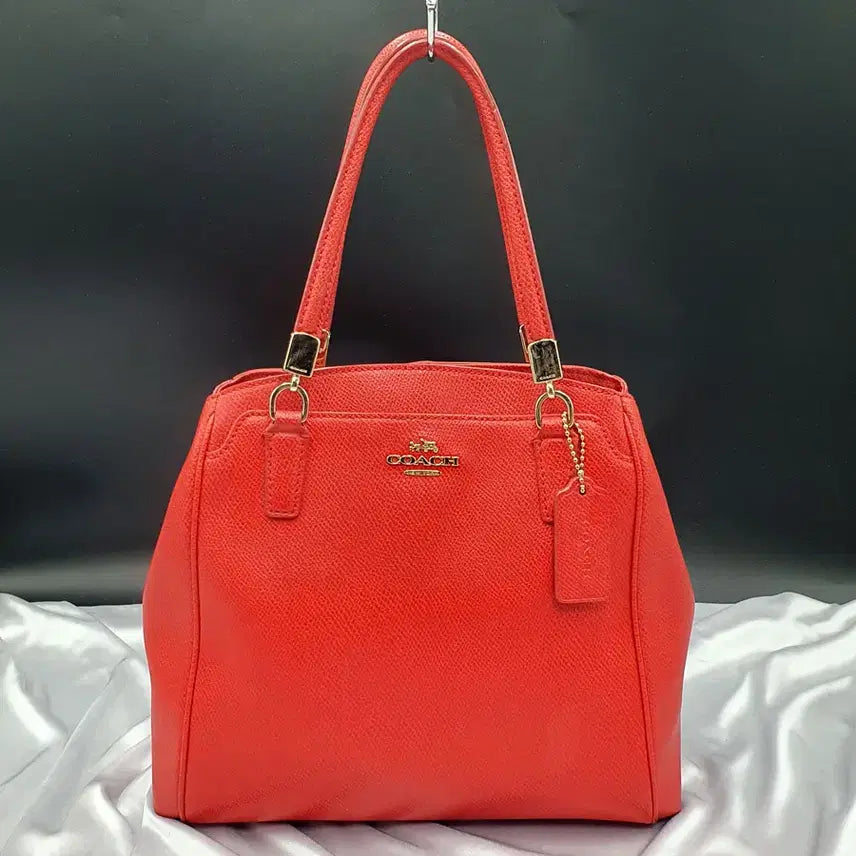 [BUNJANG] Coach Red Leather Tote Bag / 코치 레드 가죽 화사한 여성 토트백 중고 가방 은피아노