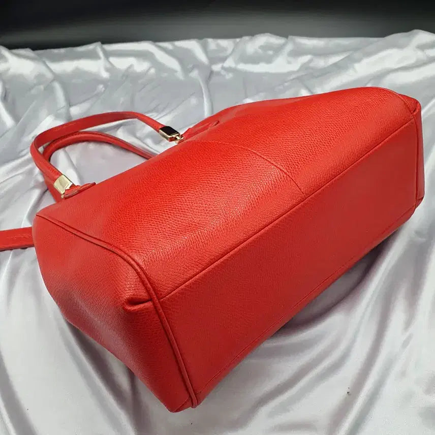 [BUNJANG] Coach Red Leather Tote Bag / 코치 레드 가죽 화사한 여성 토트백 중고 가방 은피아노