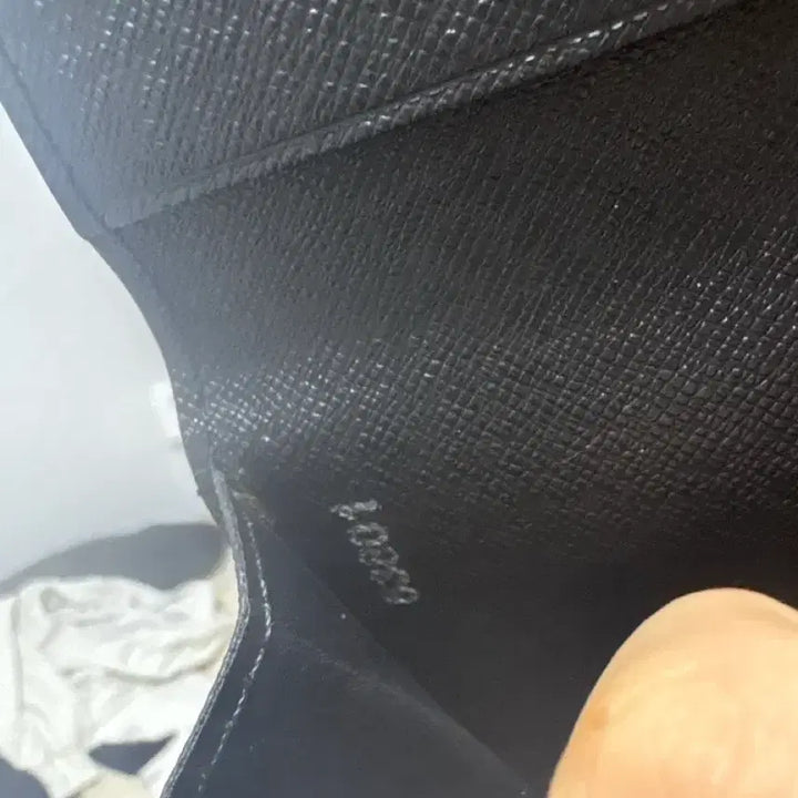 [BUNJANG] Louis Vuitton Epi Card Wallet / 루이비통 에삐 지갑