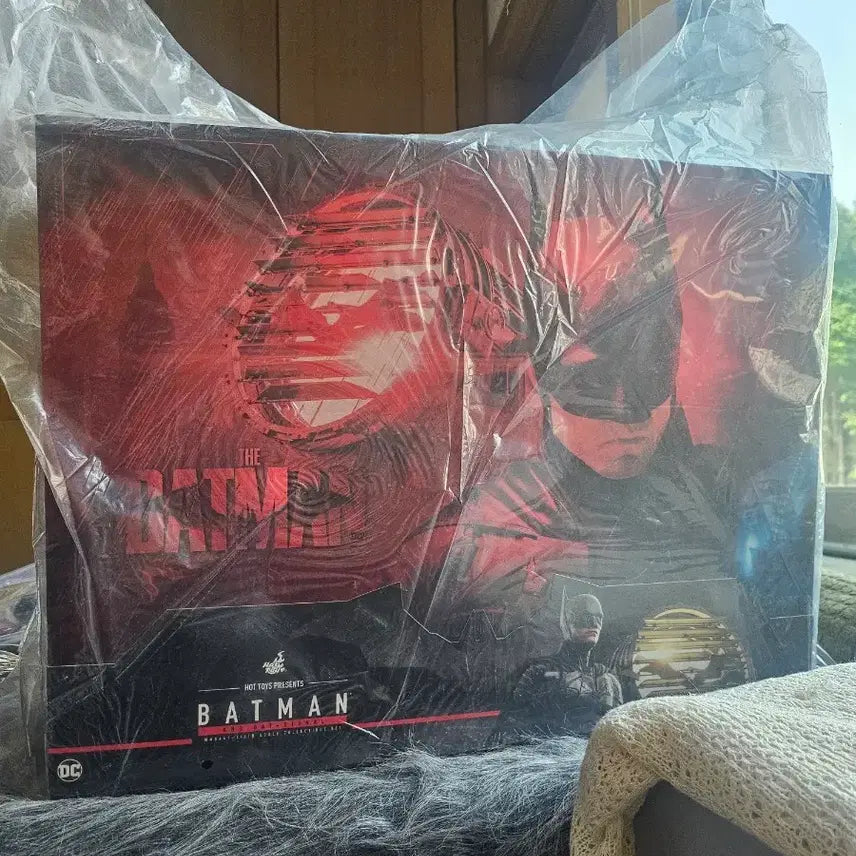 [BUNJANG] Hot Toys The Batman Batman &amp; Bat-Signal / 핫토이 - MMS641 더 배트맨 배트맨&amp;배트시그널