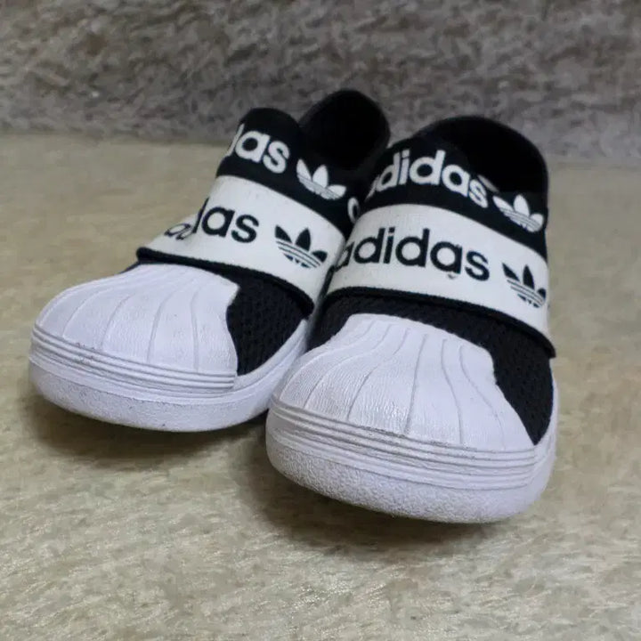 [BUNJANG] Adidas Superstar Kids Sneakers / 후루룩구제 160 아디다스 슈퍼스타 키즈 아동화 주니어