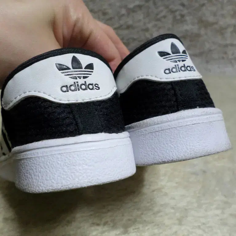 [BUNJANG] Adidas Superstar Kids Sneakers / 후루룩구제 160 아디다스 슈퍼스타 키즈 아동화 주니어