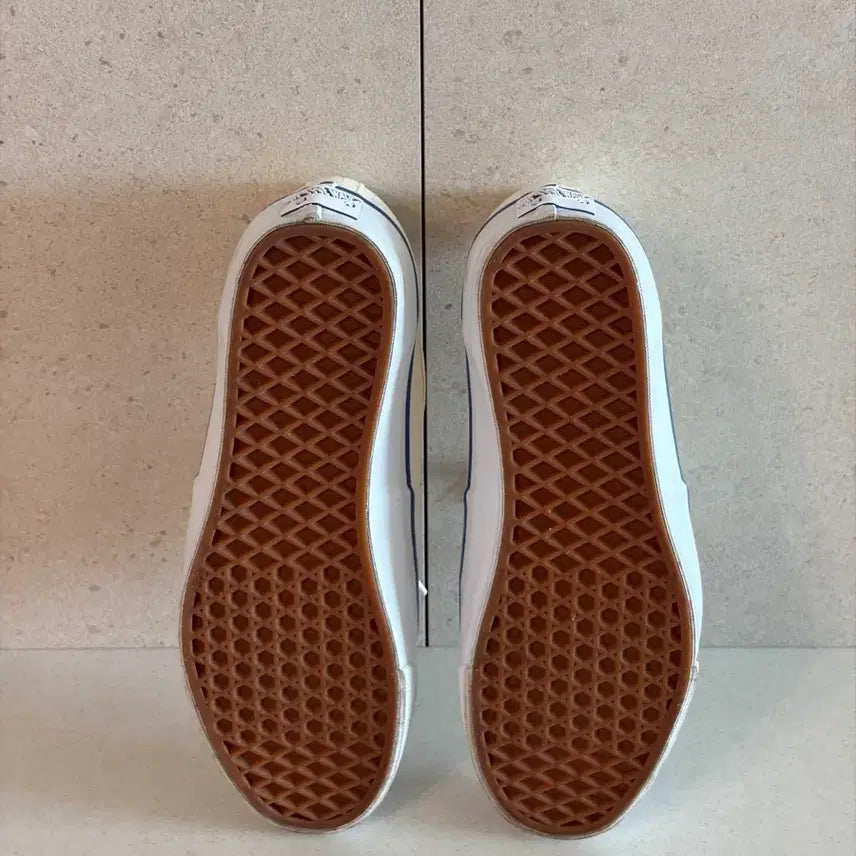 [SOLD OUT] 반스 프리미엄 어센틱 리이슈 260