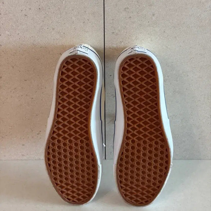 [SOLD OUT] 반스 프리미엄 어센틱 리이슈 260