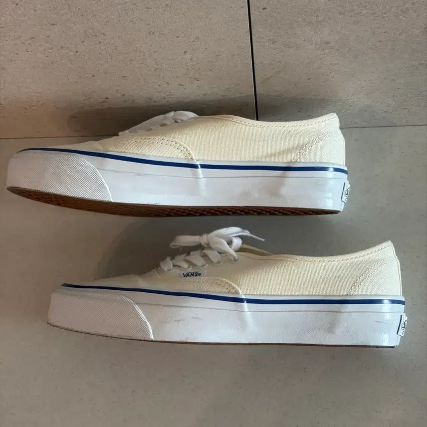 [SOLD OUT] 반스 프리미엄 어센틱 리이슈 260