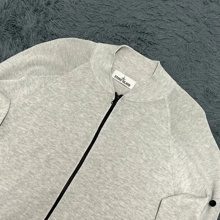 [BUNJANG] Stone Island Gray Knit Zip-up L / (정품) 스톤아일랜드 그레이 니트집업 L