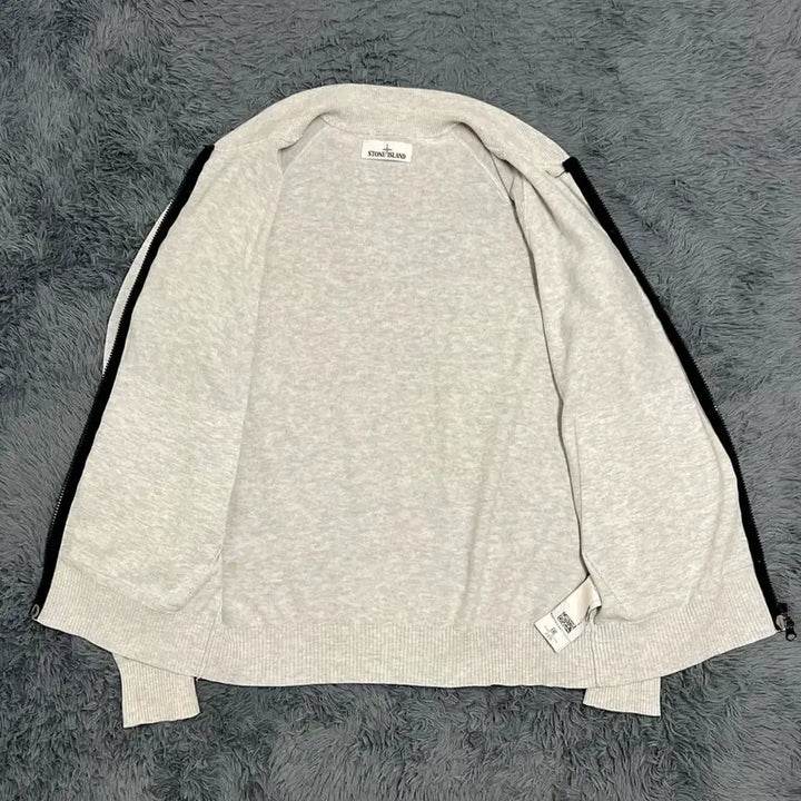 [BUNJANG] Stone Island Gray Knit Zip-up L / (정품) 스톤아일랜드 그레이 니트집업 L
