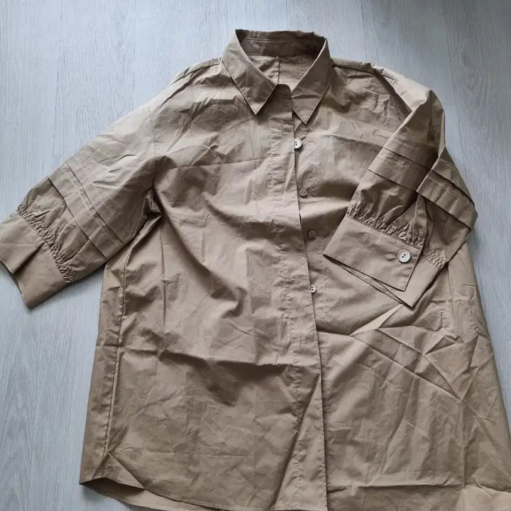 [BUNJANG] Anne Klein Beige Shirt Blouse / 앤클라인베이지 셔츠 블라우스