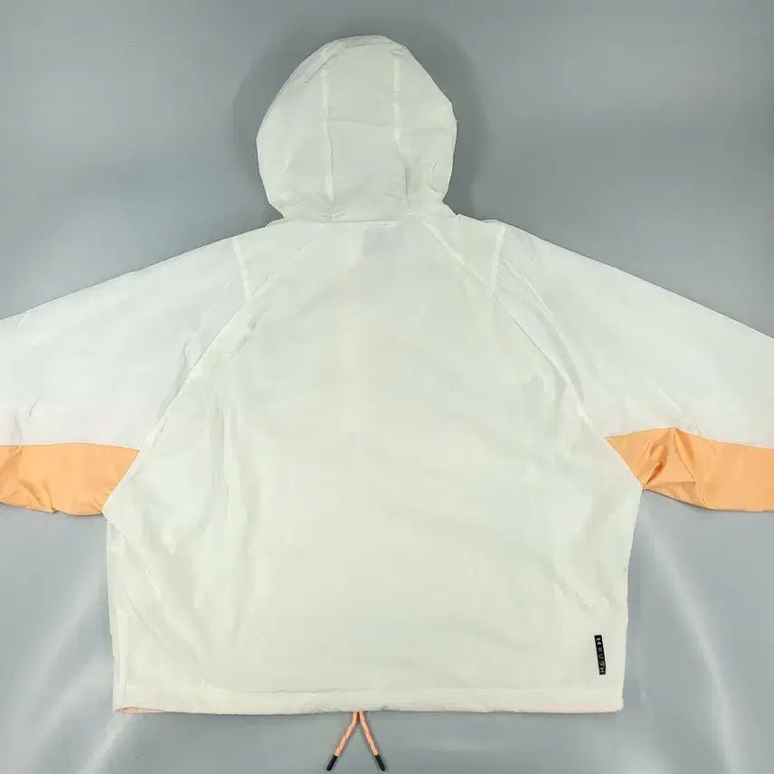 [BUNJANG] Under Armour Ivory Light Orange Reflective Logo Rush Half-Zip / 언더아머 아이보리 라이트오렌지 배색 리플렉티브 로고 러쉬 오버핏 하프집업