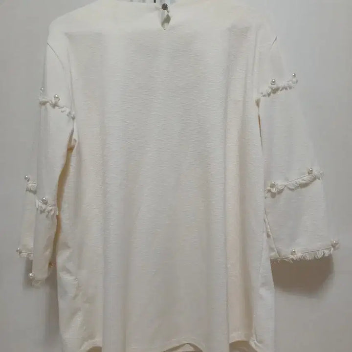 [BUNJANG] SI Pearl Embellished Ivory Blouse / 에스아이 SI 진주 장식 아이보리 블라우스