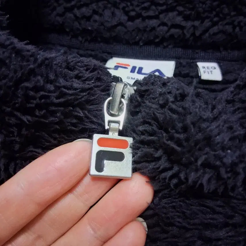 [BUNJANG] FILA Black Fleece Jacket / 휠라 FILA 검정색 플리스 자켓 후리스 S
