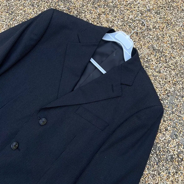 [SOLD OUT] 조르지오 아르마니 블랙 스트라이프 블레이져 자켓