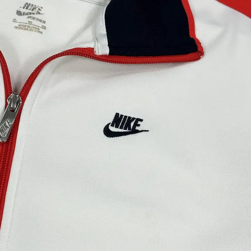 [SOLD OUT] (실측L) 나이키 nsw 올드스쿨 레트로 트랙탑 져지
