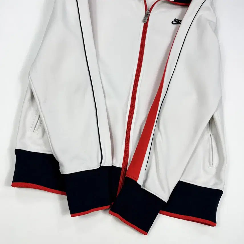 [SOLD OUT] (실측L) 나이키 nsw 올드스쿨 레트로 트랙탑 져지