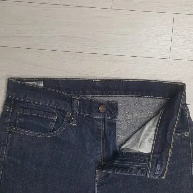 [SOLD OUT] 리바이스진511(사방스판) S.F 31인치(No.14)정품! 드라이완료!