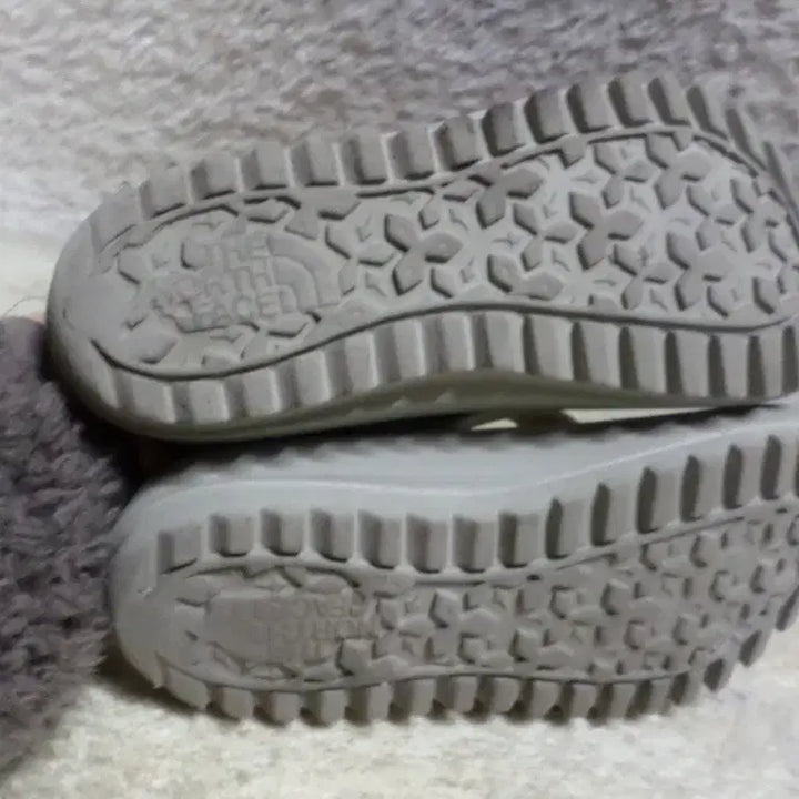 [BUNJANG] The North Face Flip-Flop Sandals / 후루룩구제 240 노스페이스 쪼리 플리플랍 샌들 슬리퍼 중고 신발