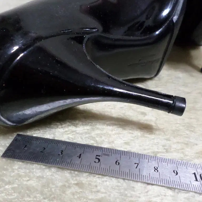[BUNJANG] Salvatore Ferragamo Vara Heels Black Pumps / 후루룩구제 235 살바토레페라가모 바라 구두 킬힐 블랙 굽9