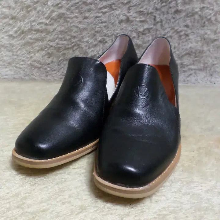 [BUNJANG] Veronica London Pumps Shoes Black / 후루룩구제 235 베로니카 런던 펌프스 구두 블랙 중고 신발 굽5