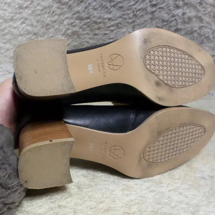 [BUNJANG] Veronica London Pumps Shoes Black / 후루룩구제 235 베로니카 런던 펌프스 구두 블랙 중고 신발 굽5
