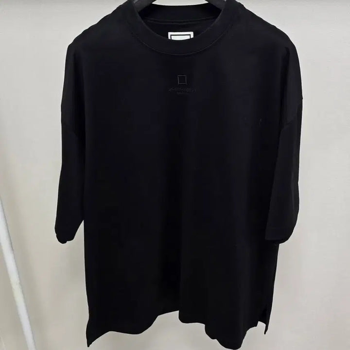 [BUNJANG] Wooyoungmi Logo Cotton Oversized T-shirt (Black) / 25ss 우영미 로고 코튼 오버핏 반팔 티셔츠 50사이즈 블랙