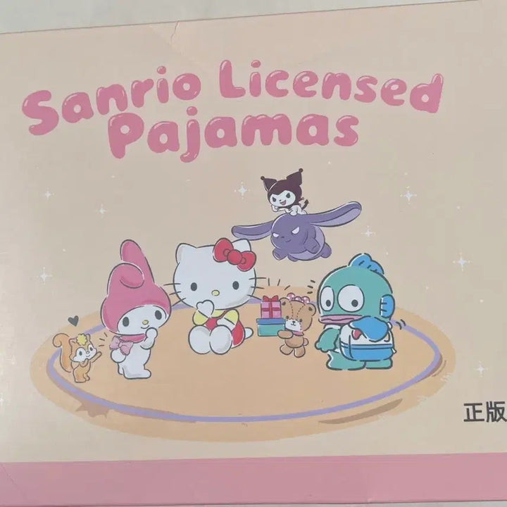 [BUNJANG] Sanrio Pajamas (Sealed) / 미개봉 산리오 파자마 팝니다.
