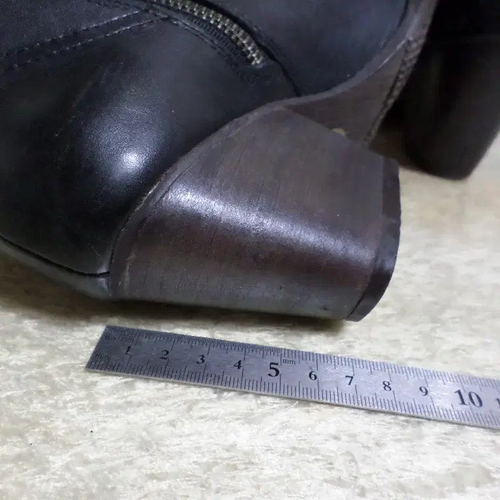 [BUNJANG] Steve Madden Western Boots - Black - Used / 후루룩구제 250 스티브매든 웨스턴 부츠 워커 굽7 블랙 중고 신발