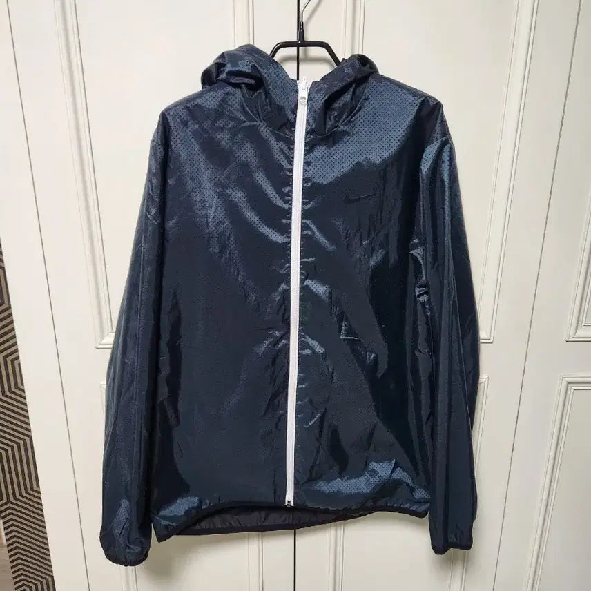 [SOLD OUT] (95~100)나이키 남성 윙어 리버시블 원드러너 자켓