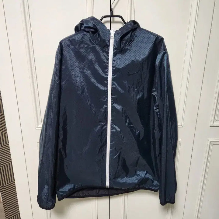 [SOLD OUT] (95~100)나이키 남성 윙어 리버시블 원드러너 자켓