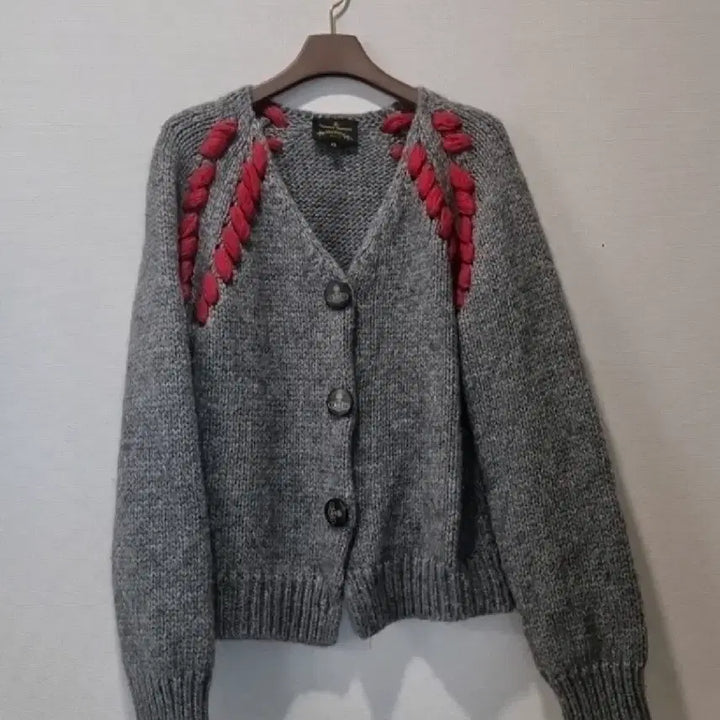 [SOLD OUT] 비비안웨스트우드 그레이 니트 가디건 정품