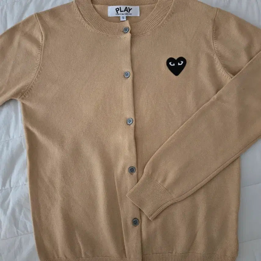 [SOLD OUT] 꼼데가르송 가디건 여성 s