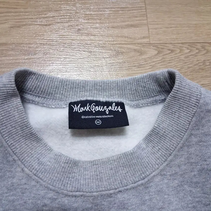[BUNJANG] Mark Gonzales Gray Sweatshirt M / (상태A급) 마크 곤잘레스 그레이 맨투맨 M