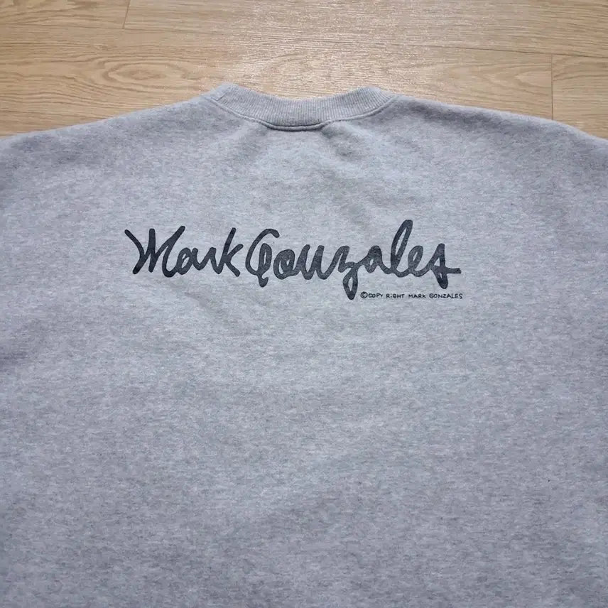 [BUNJANG] Mark Gonzales Gray Sweatshirt M / (상태A급) 마크 곤잘레스 그레이 맨투맨 M