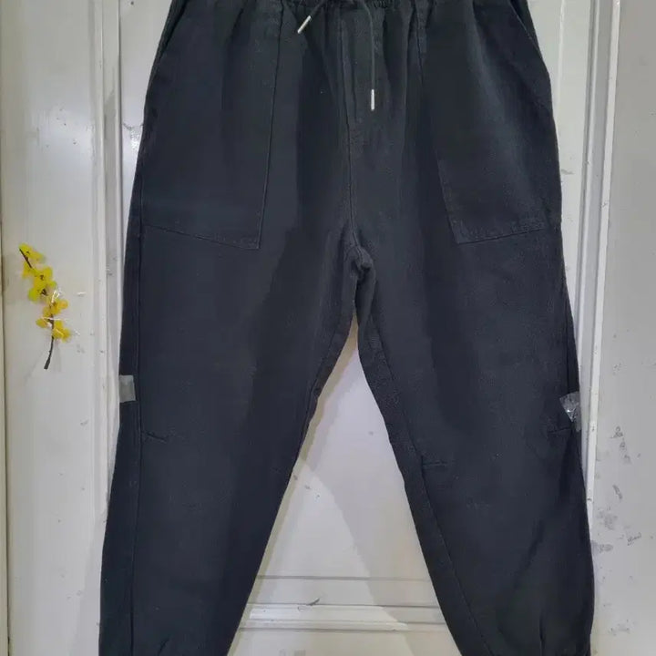 [BUNJANG] Banding Jogger Pants / 봄 여름. 밴딩. 조거베기통바지 . 깨끗해요.