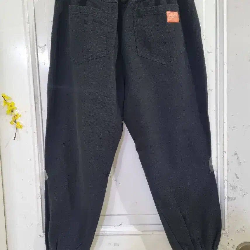 [BUNJANG] Banding Jogger Pants / 봄 여름. 밴딩. 조거베기통바지 . 깨끗해요.