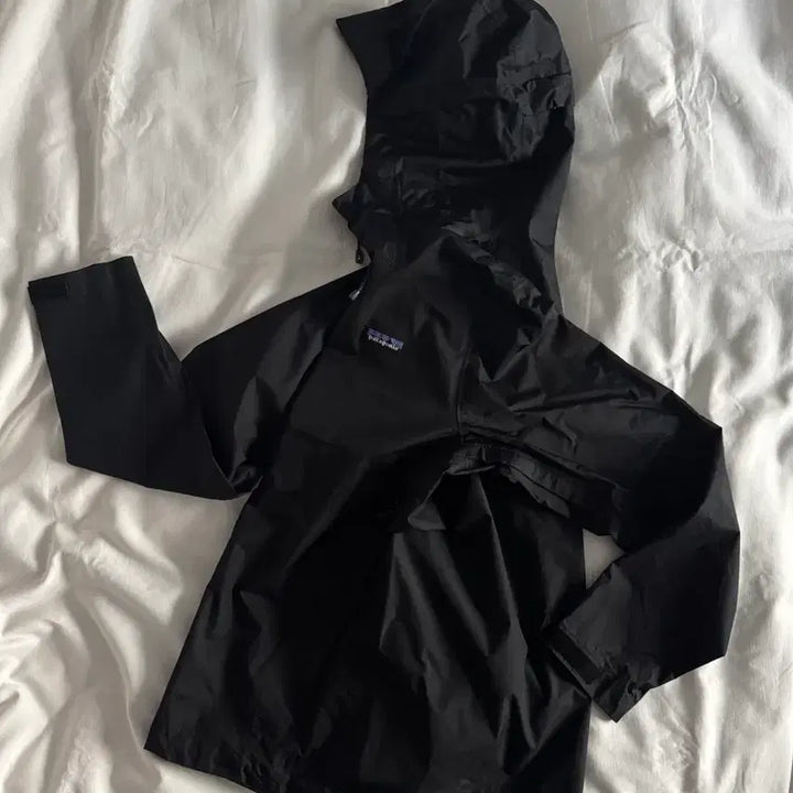 [SOLD OUT] [S] 파타고니아 토렌쉘 블랙