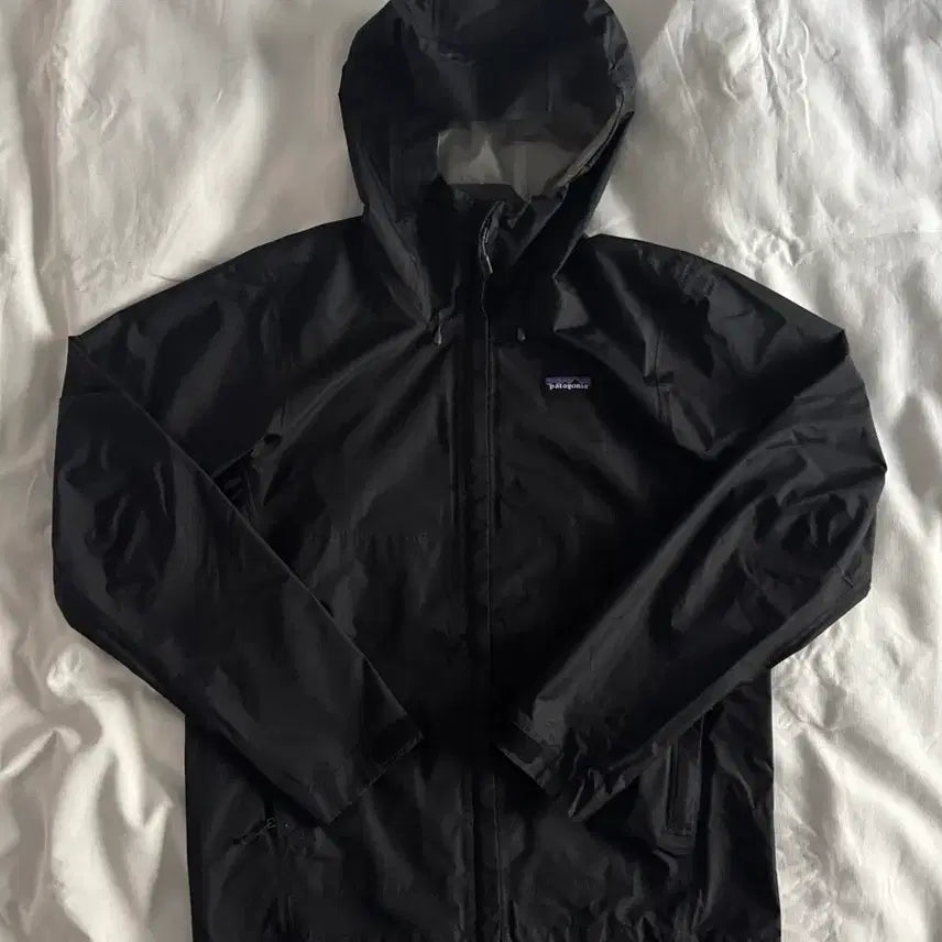 [SOLD OUT] [S] 파타고니아 토렌쉘 블랙